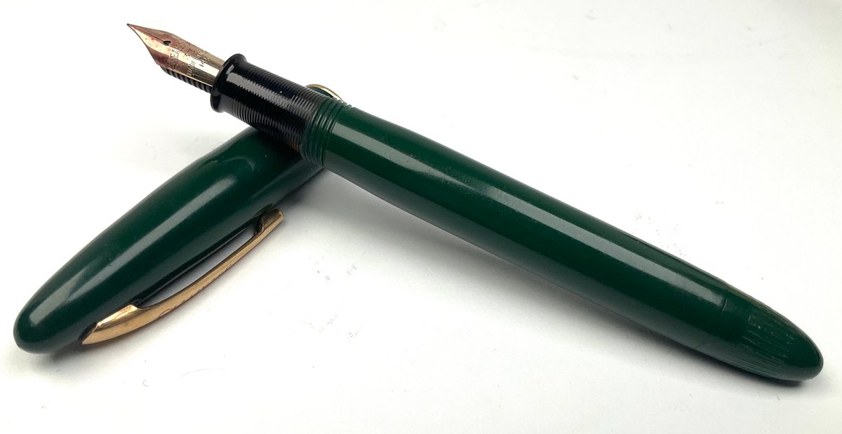 Shaeffers Fountain Pen with 14K Gold Nib