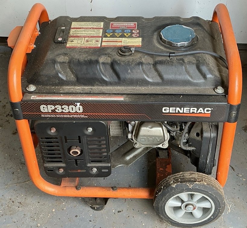 Generac GP3300 Portable Gasoline Generator 3300 Running Watts 208cc