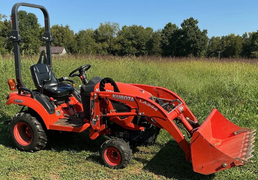 Kubota BX1880 4WD Compact Utility Tractor Loader Attachment