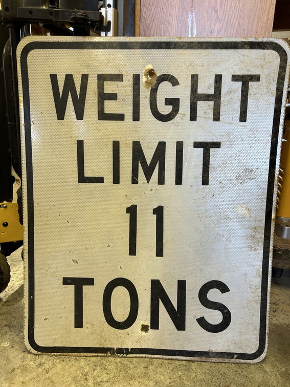 Image for FAR 764 - LIVE AUCTION in Moneta - TOOLS, TRACTORS, FARM EQUIPMENT, CARS & MUCH MORE!