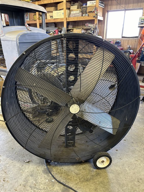 Image for FAR 764 - LIVE AUCTION in Moneta - TOOLS, TRACTORS, FARM EQUIPMENT, CARS & MUCH MORE!