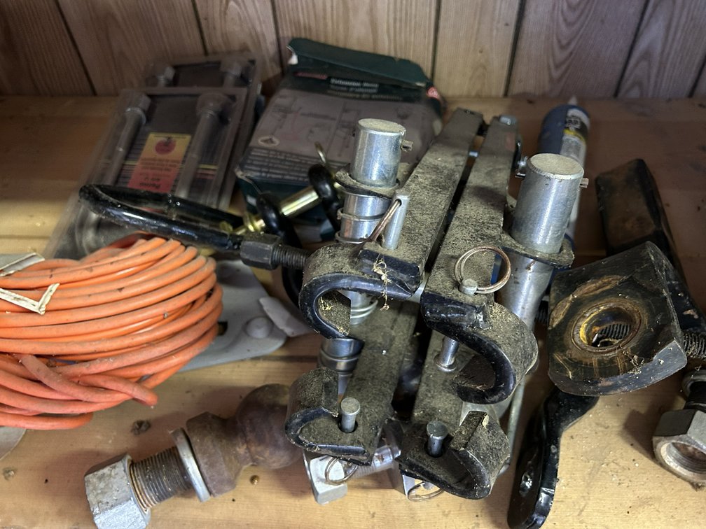 Image for FAR 764 - LIVE AUCTION in Moneta - TOOLS, TRACTORS, FARM EQUIPMENT, CARS & MUCH MORE!