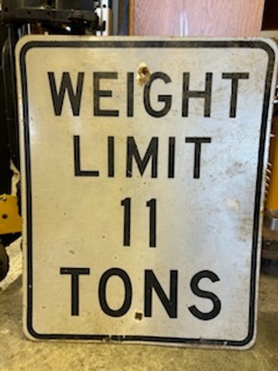 Image for FAR 764 - LIVE AUCTION in Moneta - TOOLS, TRACTORS, FARM EQUIPMENT, CARS & MUCH MORE!