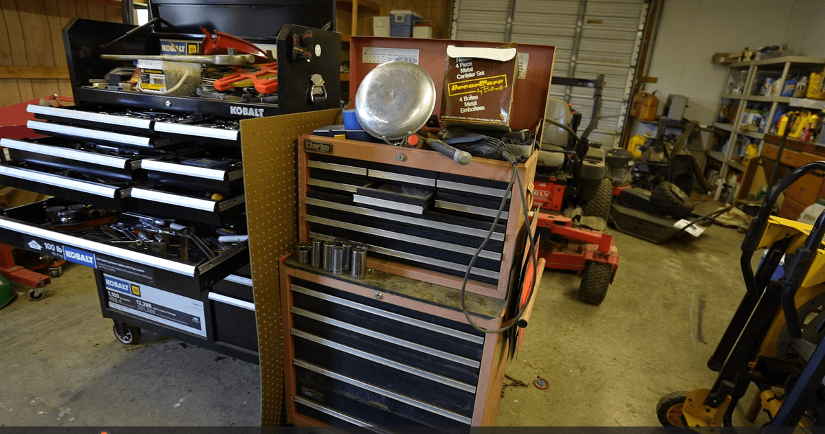 Image for FAR 764 - LIVE AUCTION in Moneta - TOOLS, TRACTORS, FARM EQUIPMENT, CARS & MUCH MORE!