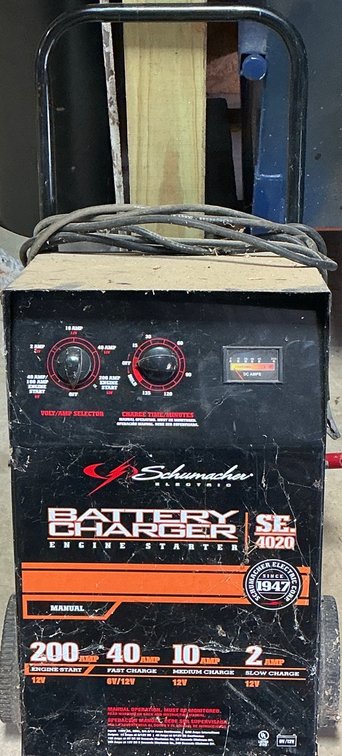 Schumacher Electric SE-4020 Wheeled Battery Charger and Engine Starter