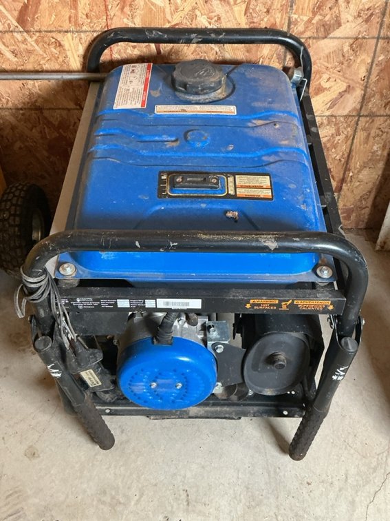 Westinghouse WH7000EC Portable Gasoline Generator