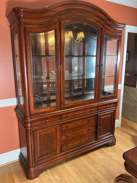 Arched Top Lighted China Cabinet Hutch Buffet