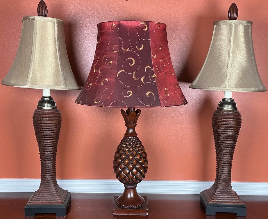 Kenroy Home Ribbed Reed Buffet Lamps and Pineapple Accent Lamp Trio