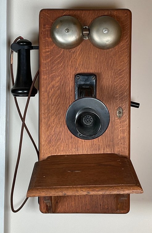 Antique Solid Oak Magneto Hand Crank Wall Telephone