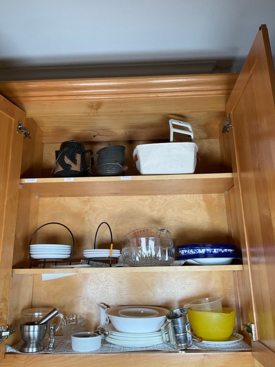 Assorted Kitchenware Lot with Corelle Plates and Pyrex