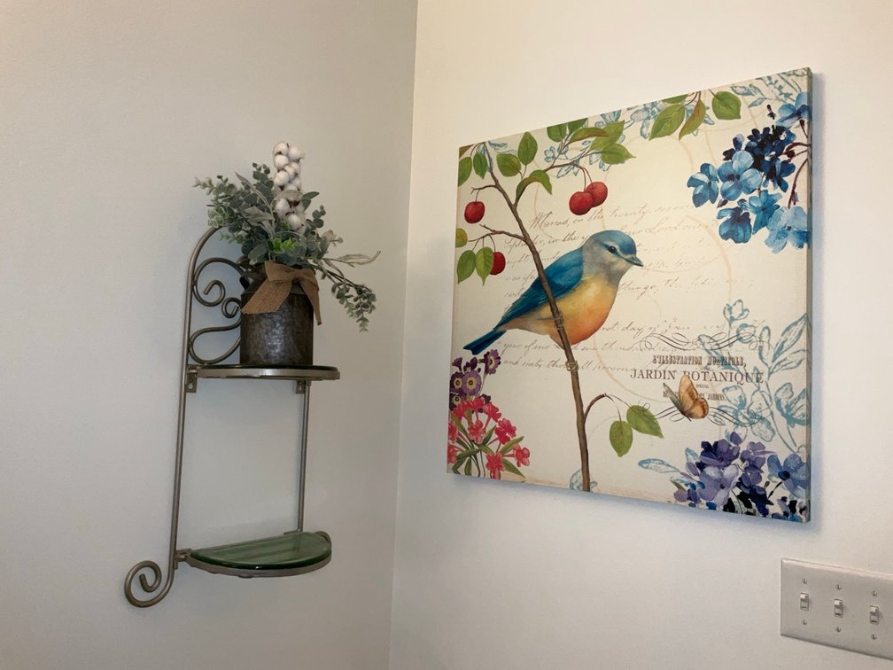 Botanical Canvas Wall Art, Lighted Vanity Mirror and Home Accents Lot