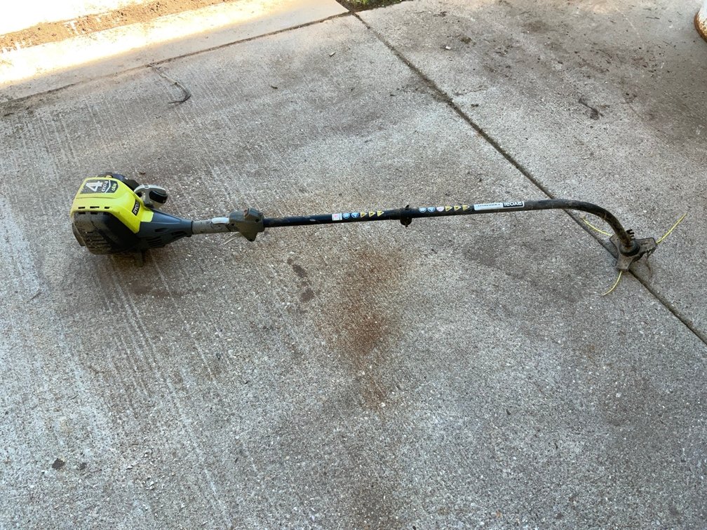 Ryobi C430 4-Cycle Gas String Trimmer With Curved Shaft