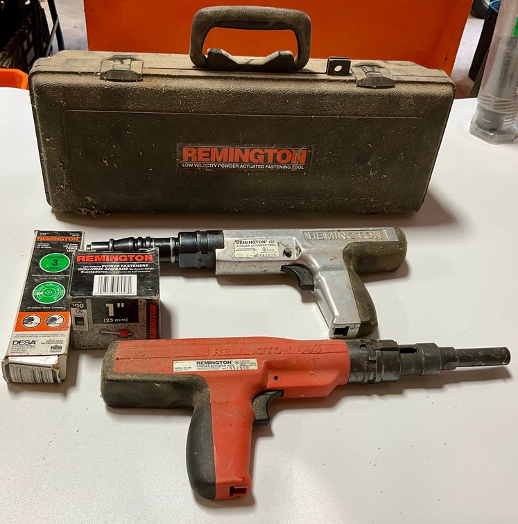 Remington Powder Actuated Fastening Tools Models 493 and 496 With Case