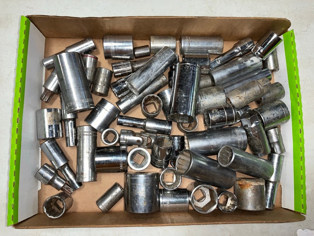 Assorted Mechanic Sockets To Include Craftsman, Husky & Thorsen