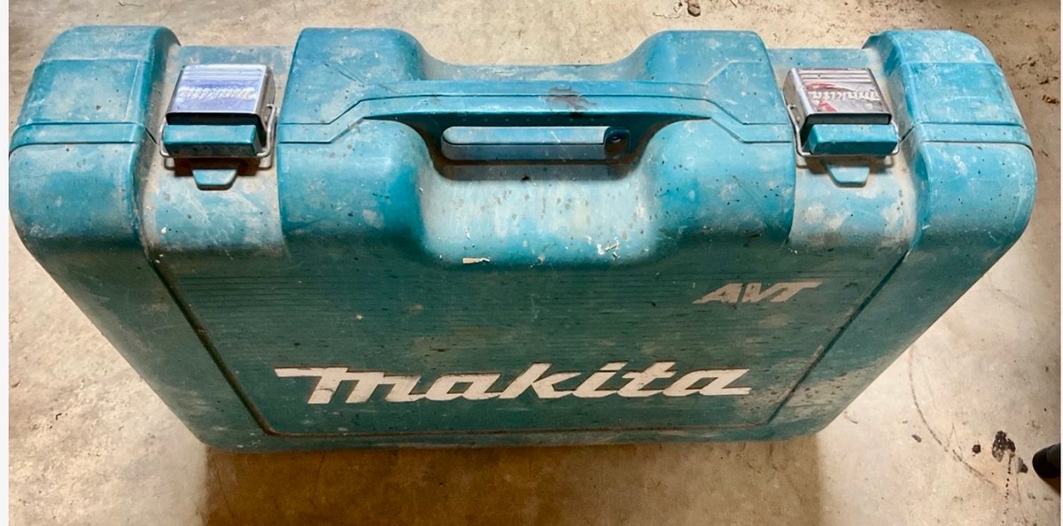 Makita Electric AVT Rotary Hammer Drill with Hard Case and Manual