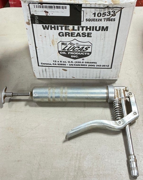 Pistol Grip Mini Grease Gun with Lucas Oil White Lithium Grease Tubes