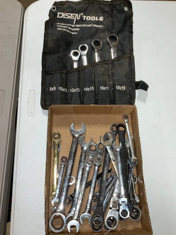 Assorted Ratcheting and Combination Wrench Lot To Include Craftsman, Husky, Proto & Disen