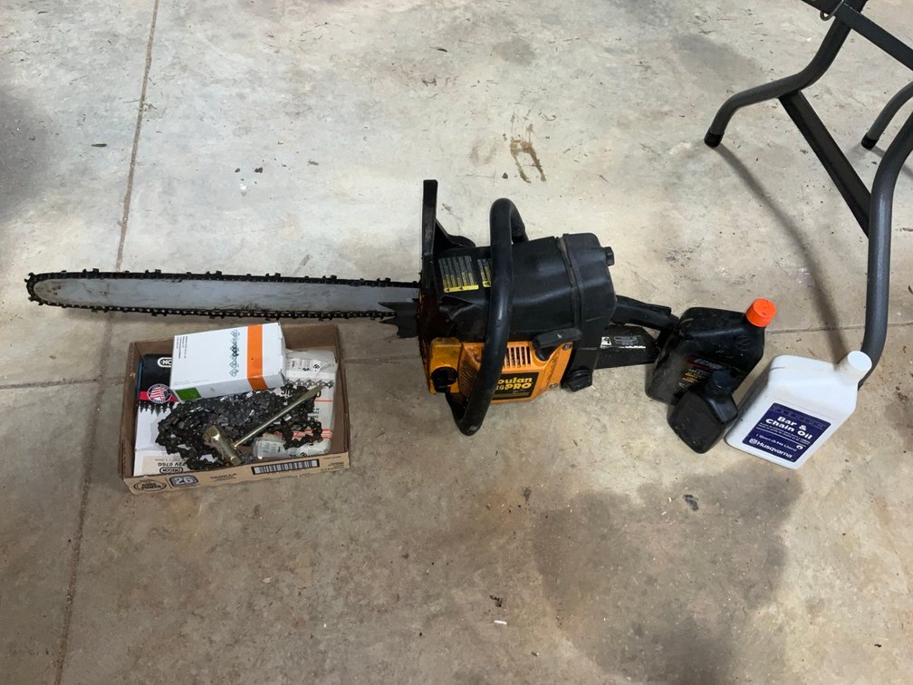 Poulan 330 Pro Gas Chainsaw with Extra Chains and Accessories