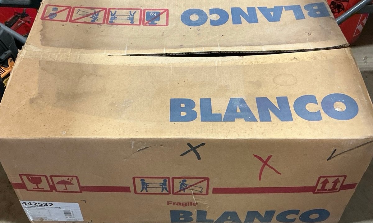 Blanco Precis Sink