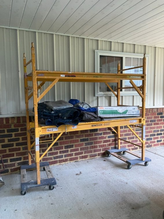 Perry Renegade 1000 Scaffolding Unit With Dollies And Poly Tarps