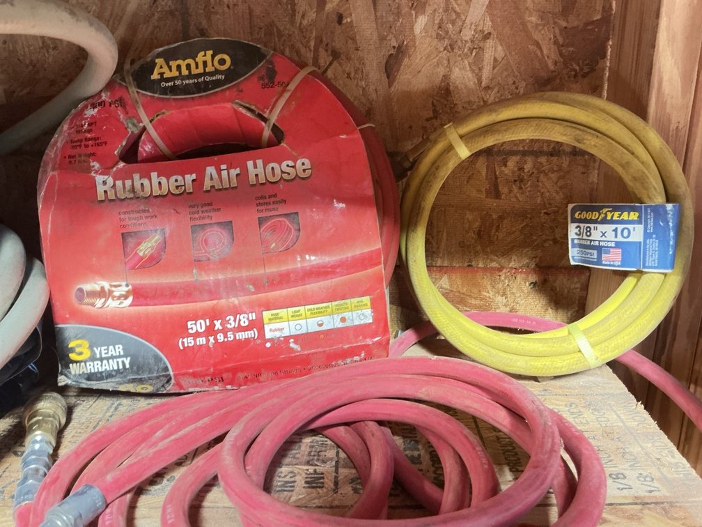 Assorted Air and Paint Hoses