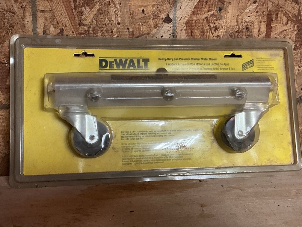 DEWALT DP275 Heavy Duty Gas Pressure Washer Water Broom Attachment