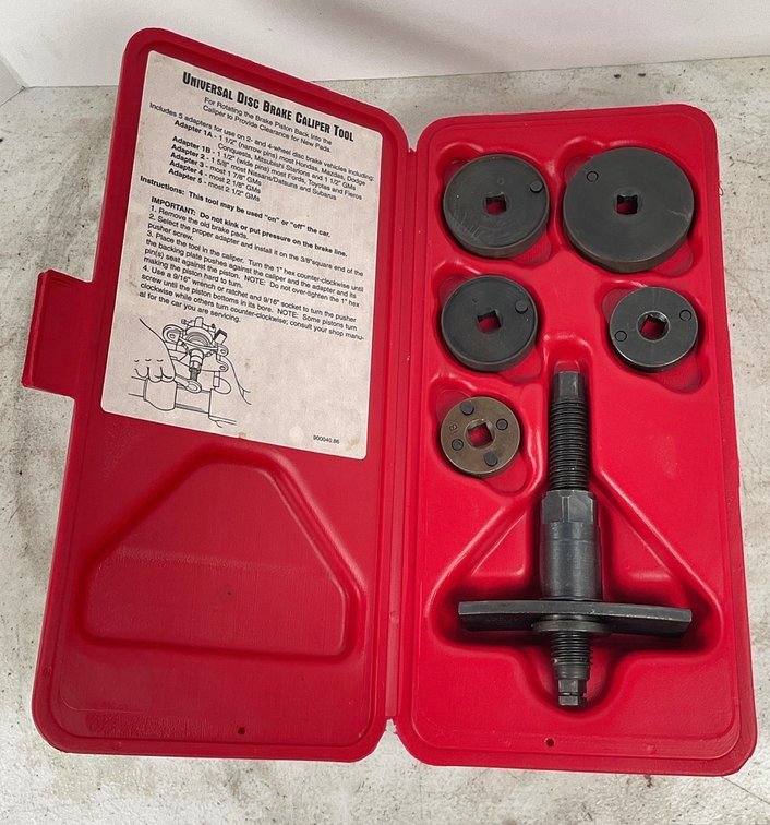 Universal Disc Brake Caliper Tool