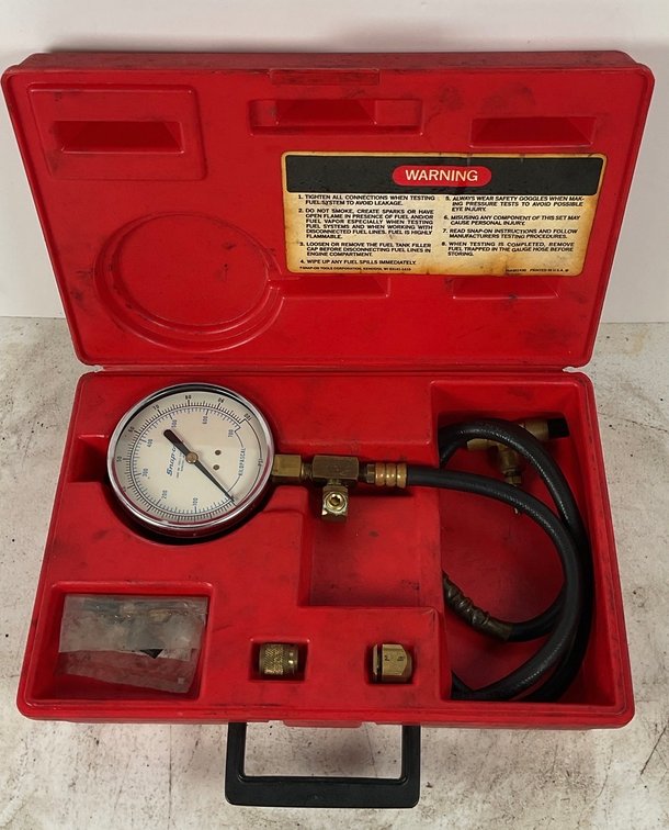 Snap-on Fuel Injection Pressure Gauge Set