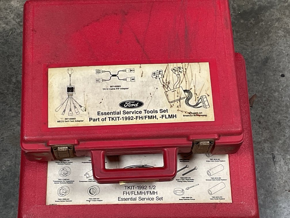 Ford Essential Service TKIT 1992
