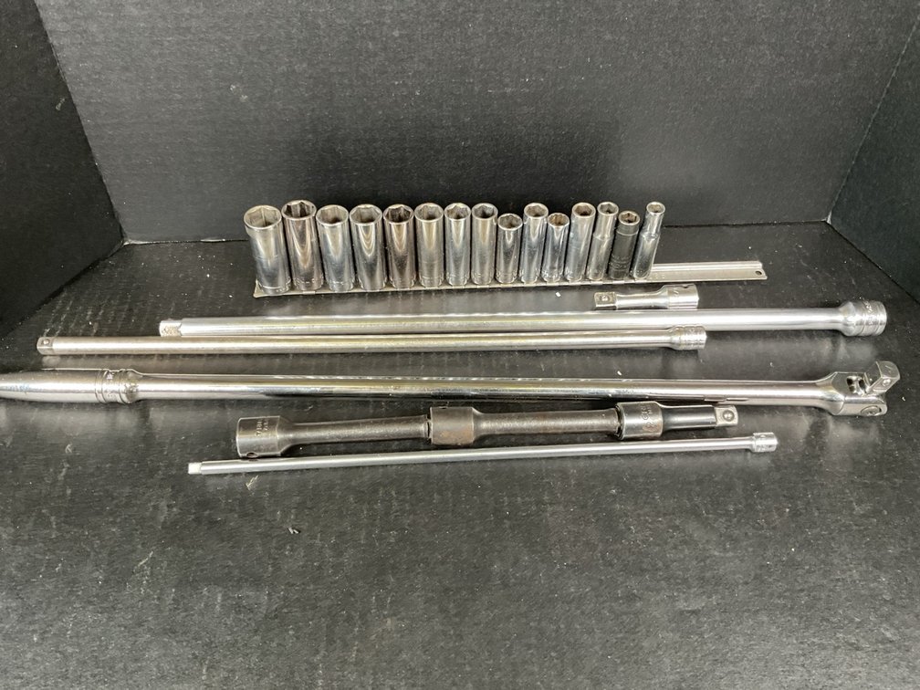 Socket Set With Extension