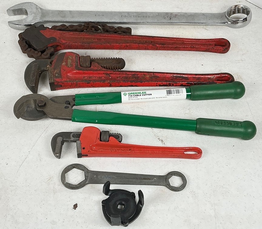 Heavy Duty Pipe Wrenches & More