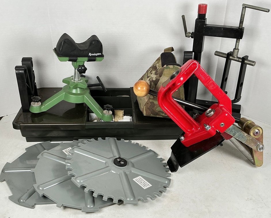 Lee Cast Press & Gun Working Station