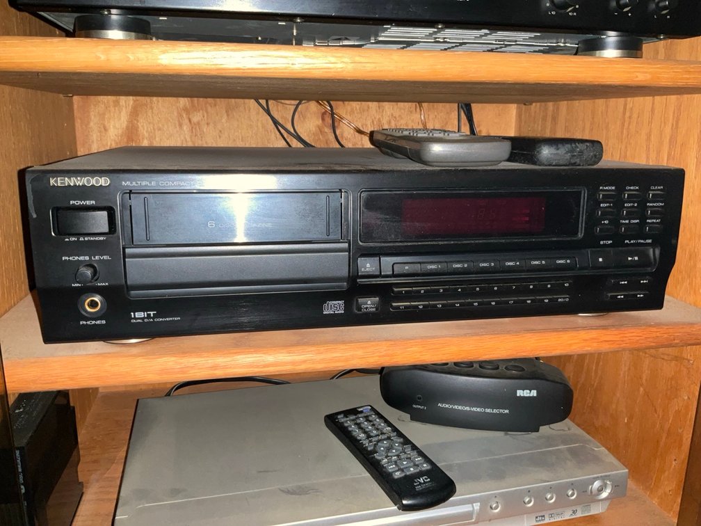 Kenwood DP-M5570 Multiple Compact Disc Player Audio Component