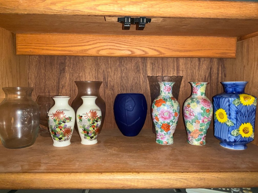 Japanese Porcelain Chrysanthemum Vases and Assorted Glassware Collection Lot