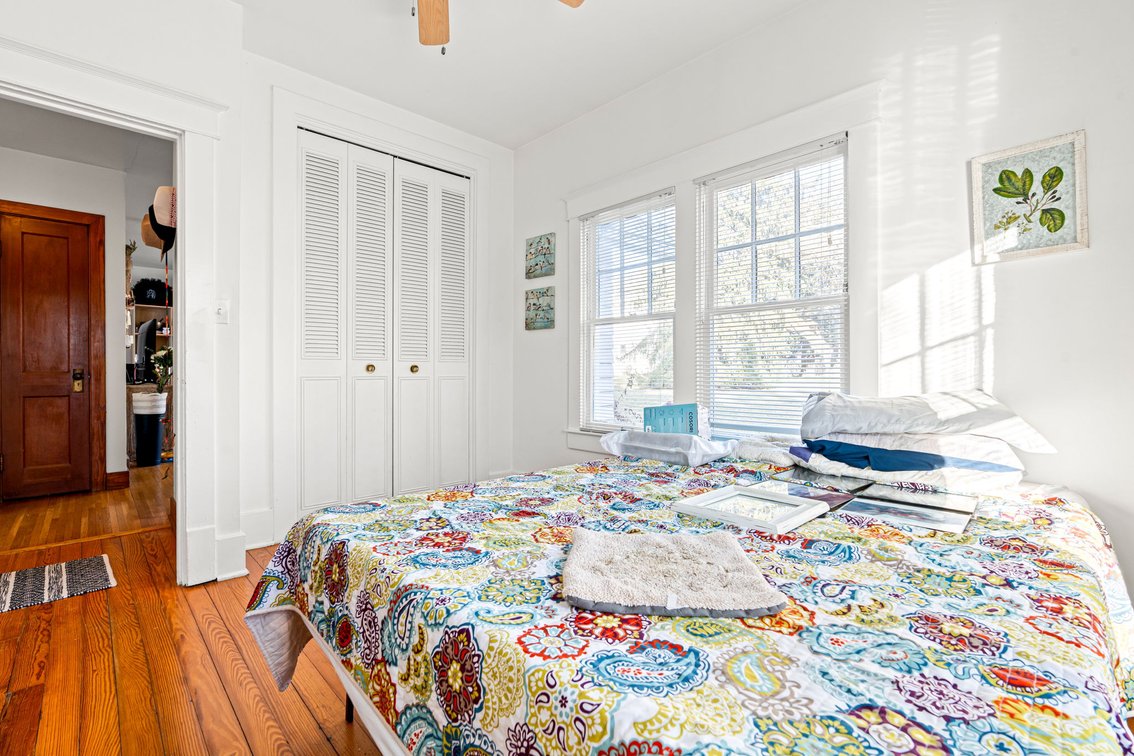 Image for 164 N Galt Ave-ONLINE AUCTION ONLY-BIDDING HAS STARTED