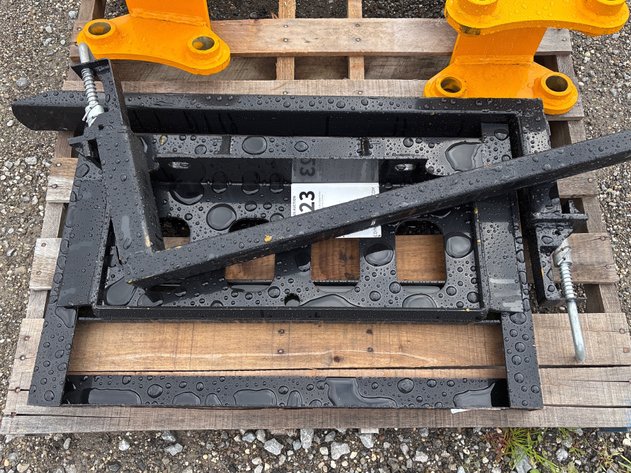 Image for E4. 2026 Unused GIYI mini skid steer Skid Steer Forks - [Skid Steer Attachments]