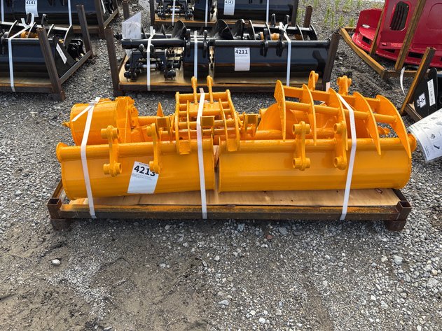 Image for E1p. 2026 Unused GIYI QTY (8) CAT 301 Excavator Attachment