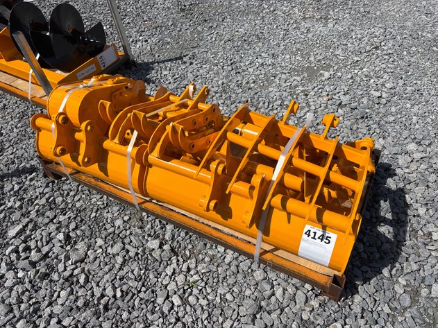 Image for E1p. 2026 Unused GIYI QTY (8) CAT 301 Excavator Attachment