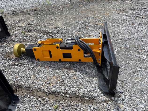 Image for E1p. 2026 Unused GIYI Skid Steer Post Driver - [Skid Steer Attachments]