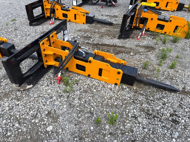 Image for E1p. 2026 Unused GIYI Skid Steer Breaker