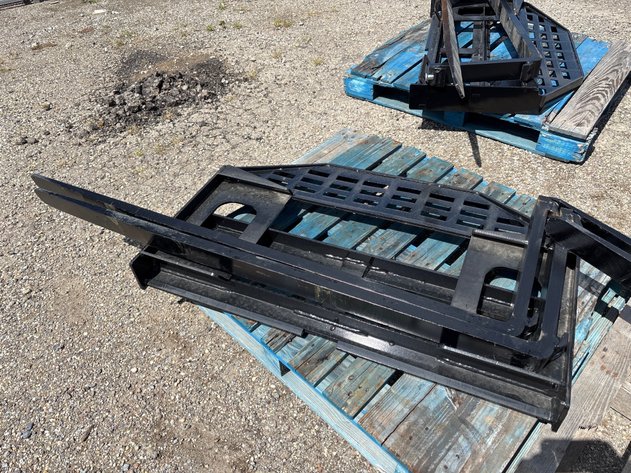 Image for 2026 Unused GIYI Skid Steer Forks - [Skid Steer Attachments]