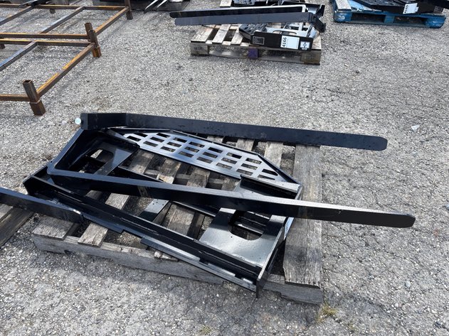 Image for 2026 Unused GIYI Skid Steer Forks - [Skid Steer Attachments]