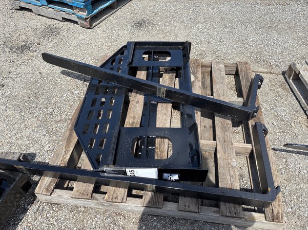 Image for 2026 Unused GIYI Skid Steer Forks - [Skid Steer Attachments]