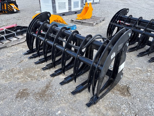 Image for E1p. 2026 Unused GIYI Skid Steer Grapple