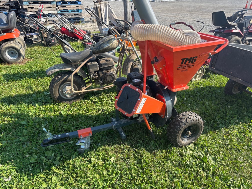 D4b. TMG Towable chipper/ shredder