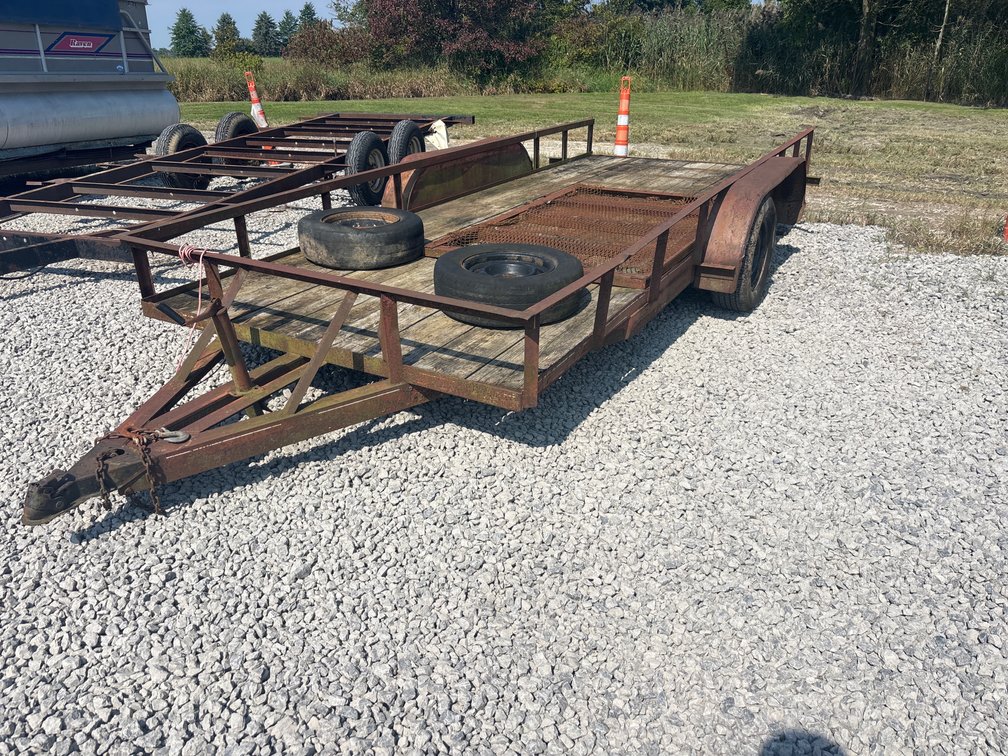 Tandem axle Utility Trailer 77“ x 194“