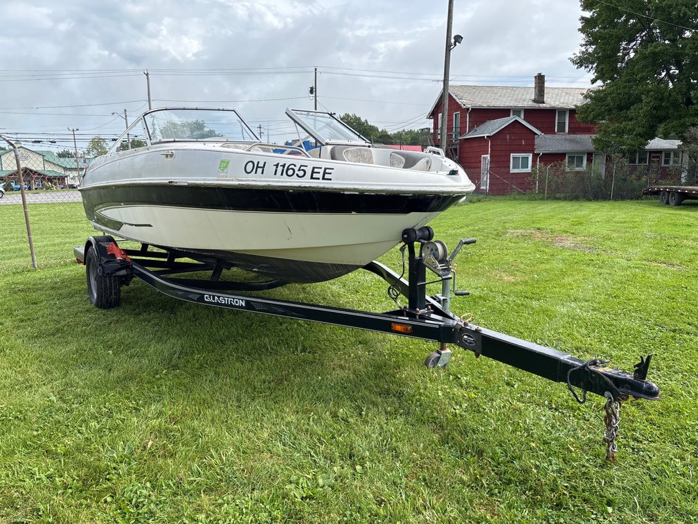 2006 Glastron sx170 17’1” bow rider boat on trailer