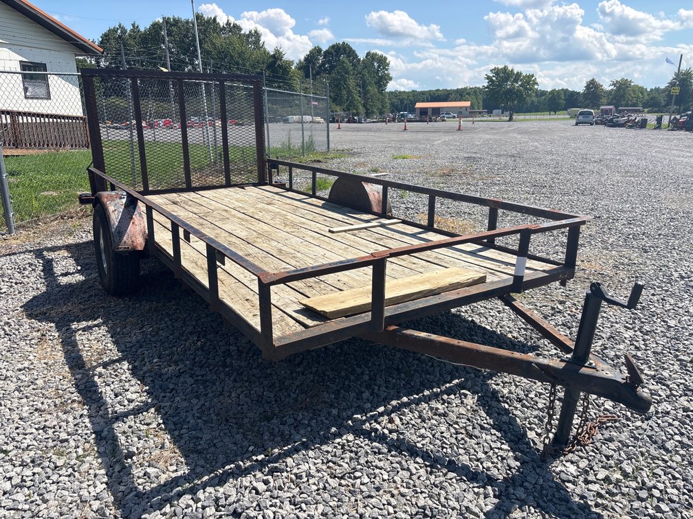 7x14 singla axle trailer with fold down ramp