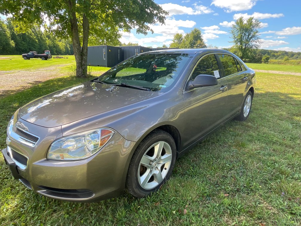 2011 Chevrolet Malibu Passenger Car