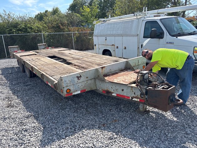 Image for 24’ tandem axle deck over trailer